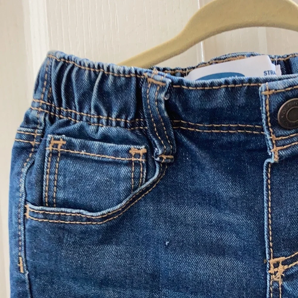 FINAL MARKDOWN Children’s old navy jeans 4t